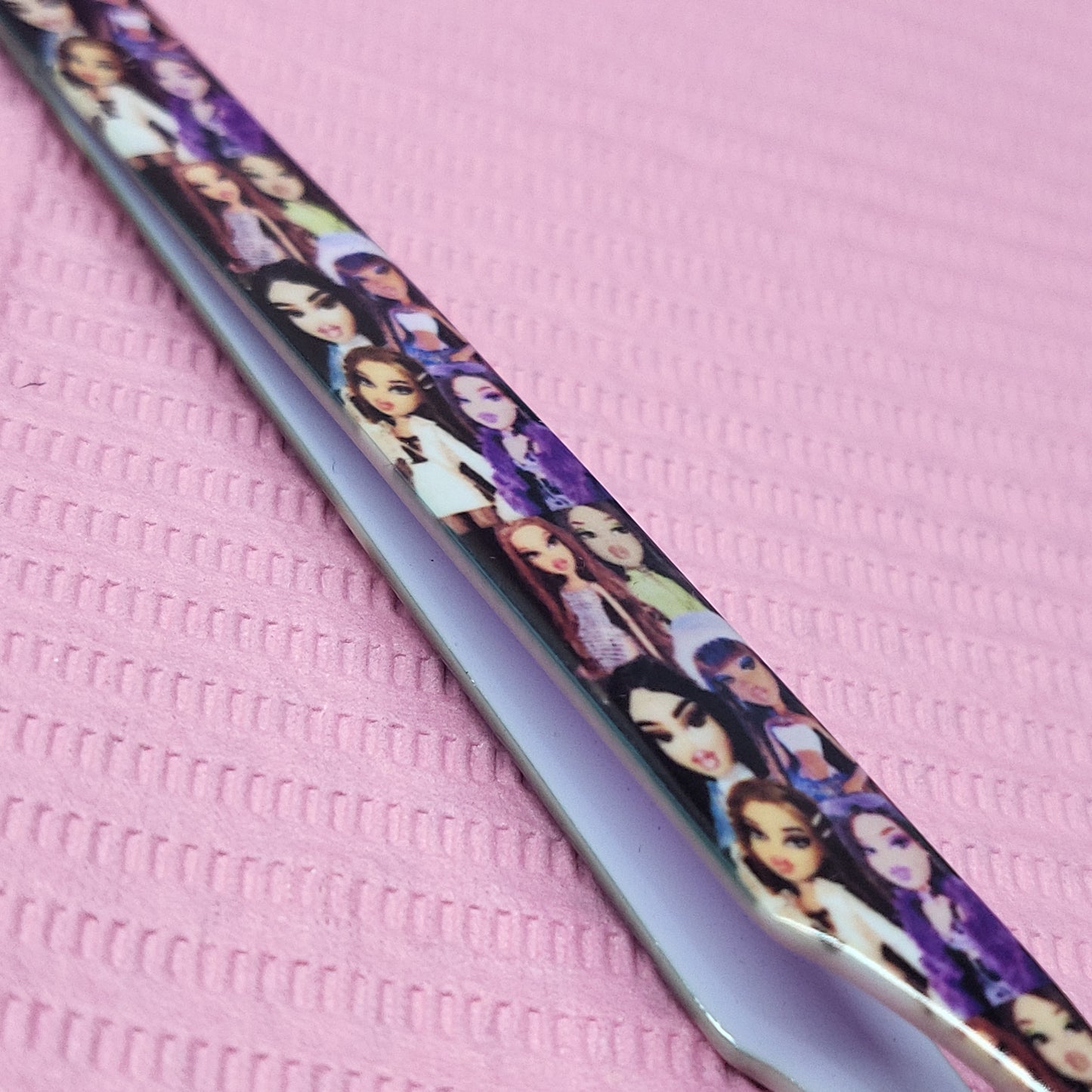 Bratz Isolation Tweezer