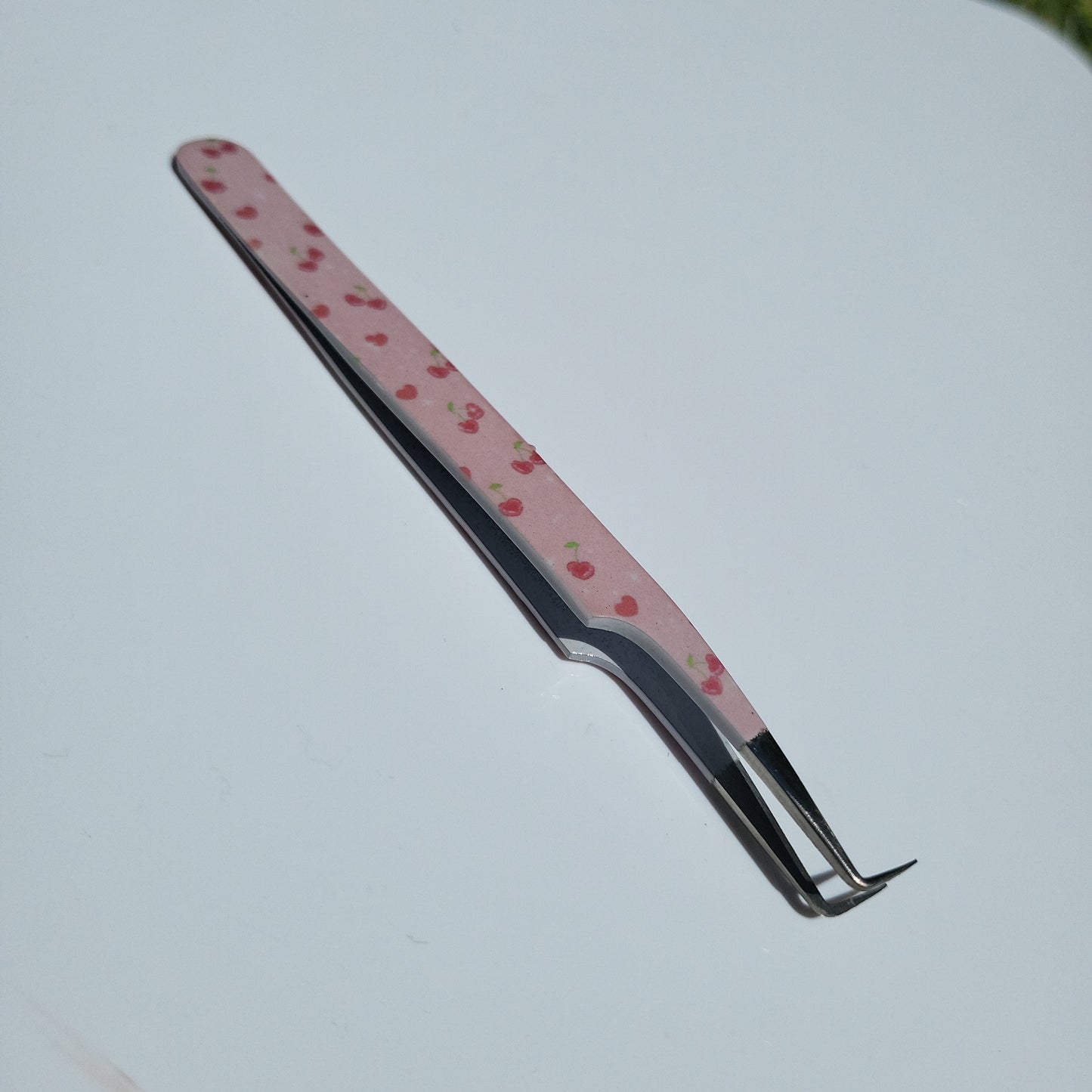 Cherry 90° Tweezer