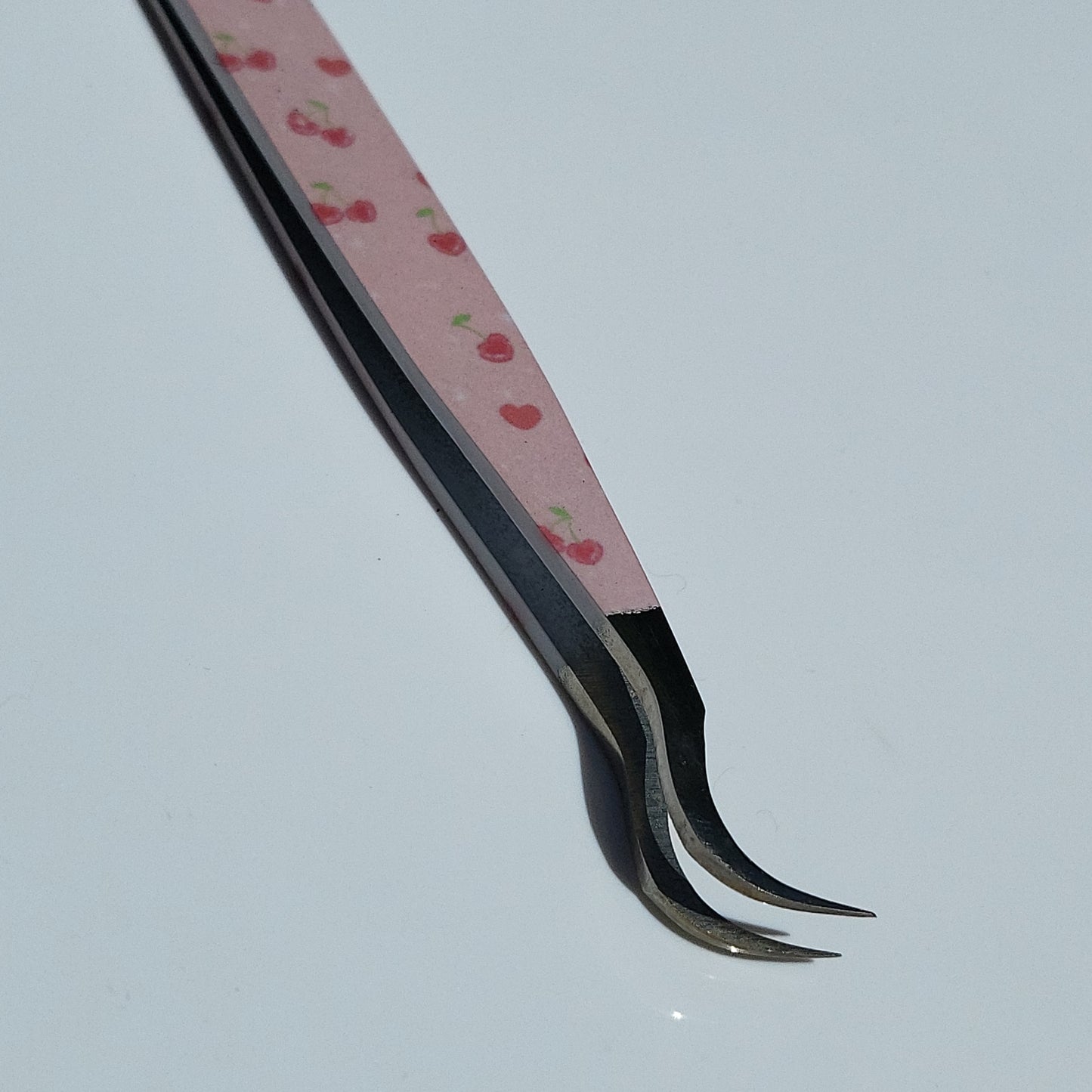 Cherry Hook Tweezer