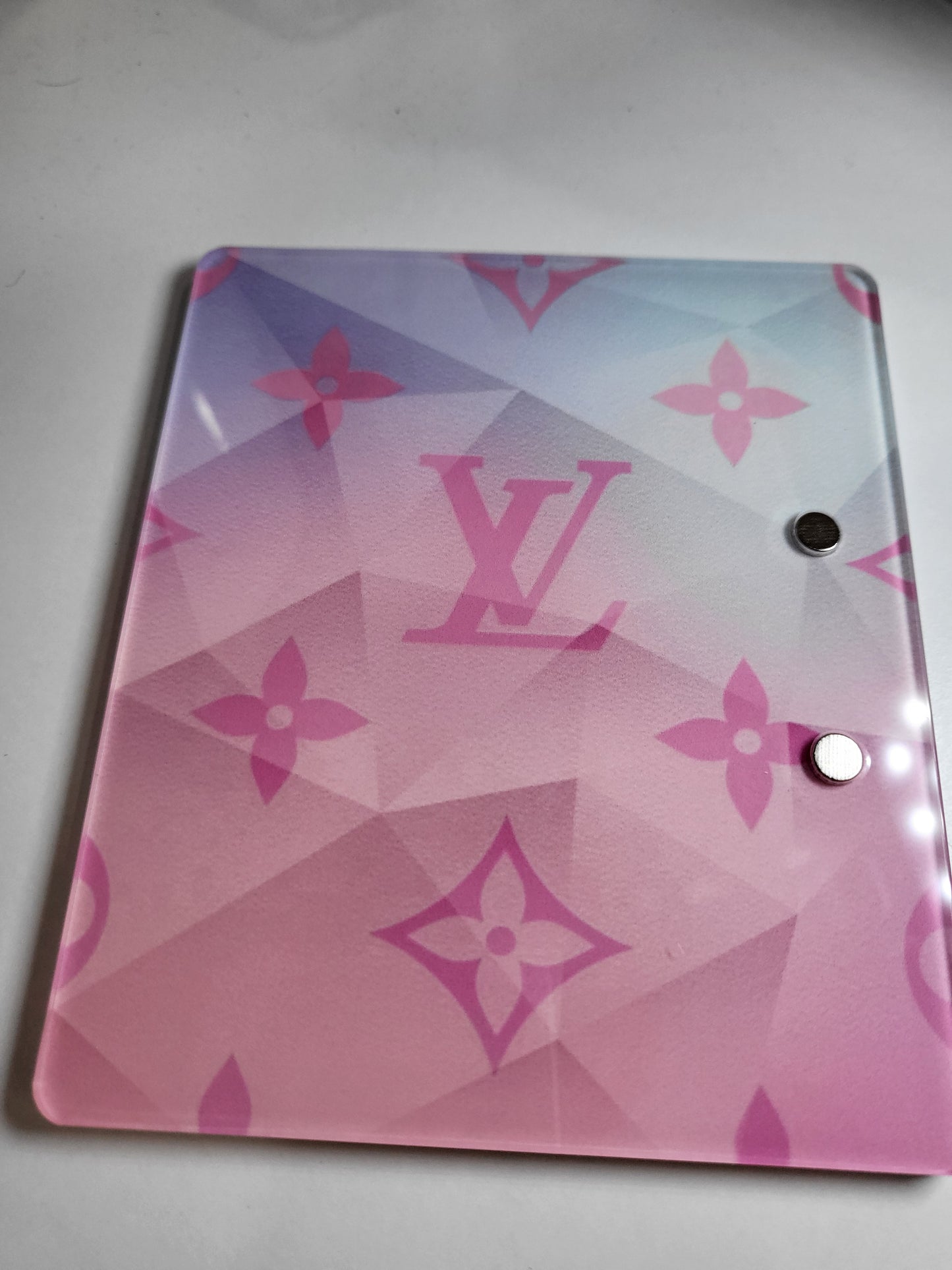 LV Lash Tile