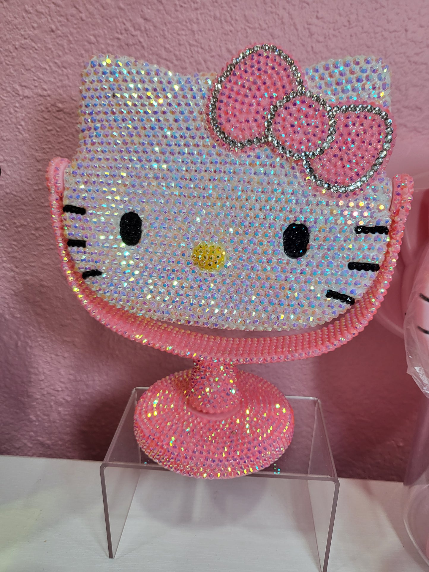 Diamond HK Mirror